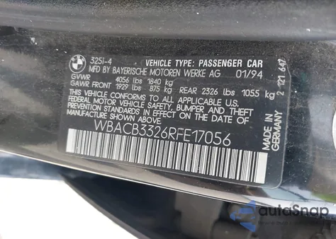 1994 BMW 325 I z USA, uszkodzony, nr VIN WBACB3326RFE17056